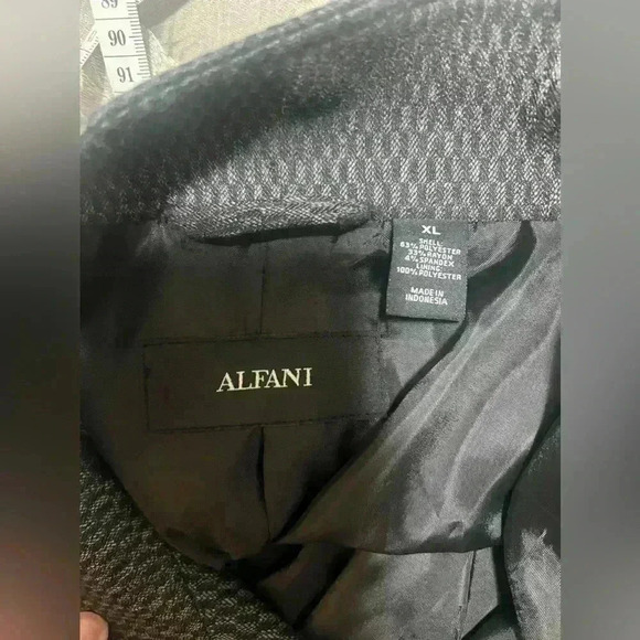 Alfani men’s jacket - Picture 3 of 3
